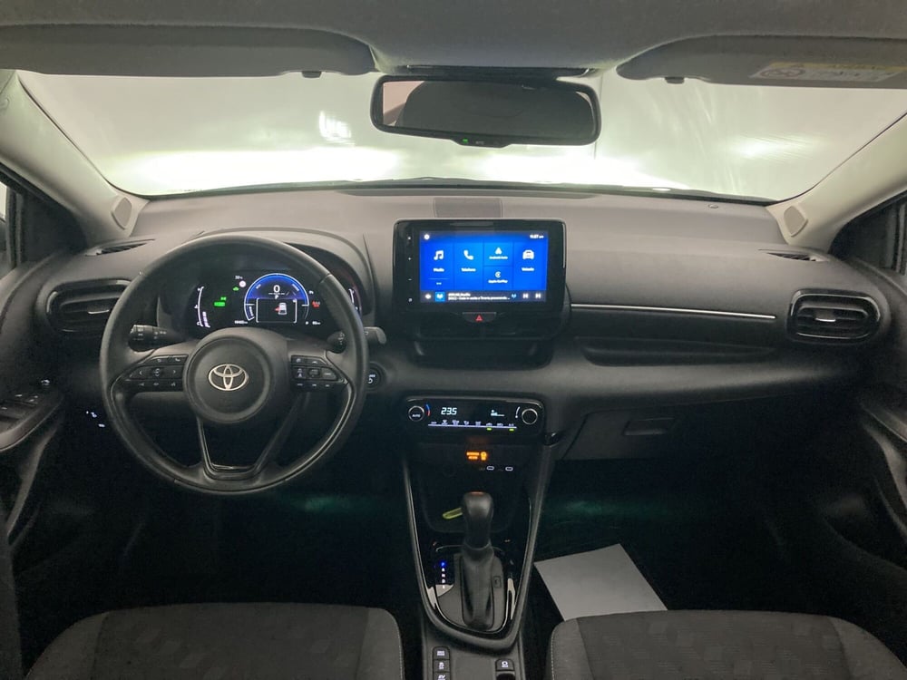 Toyota Yaris usata a Barletta-Andria-Trani (16)
