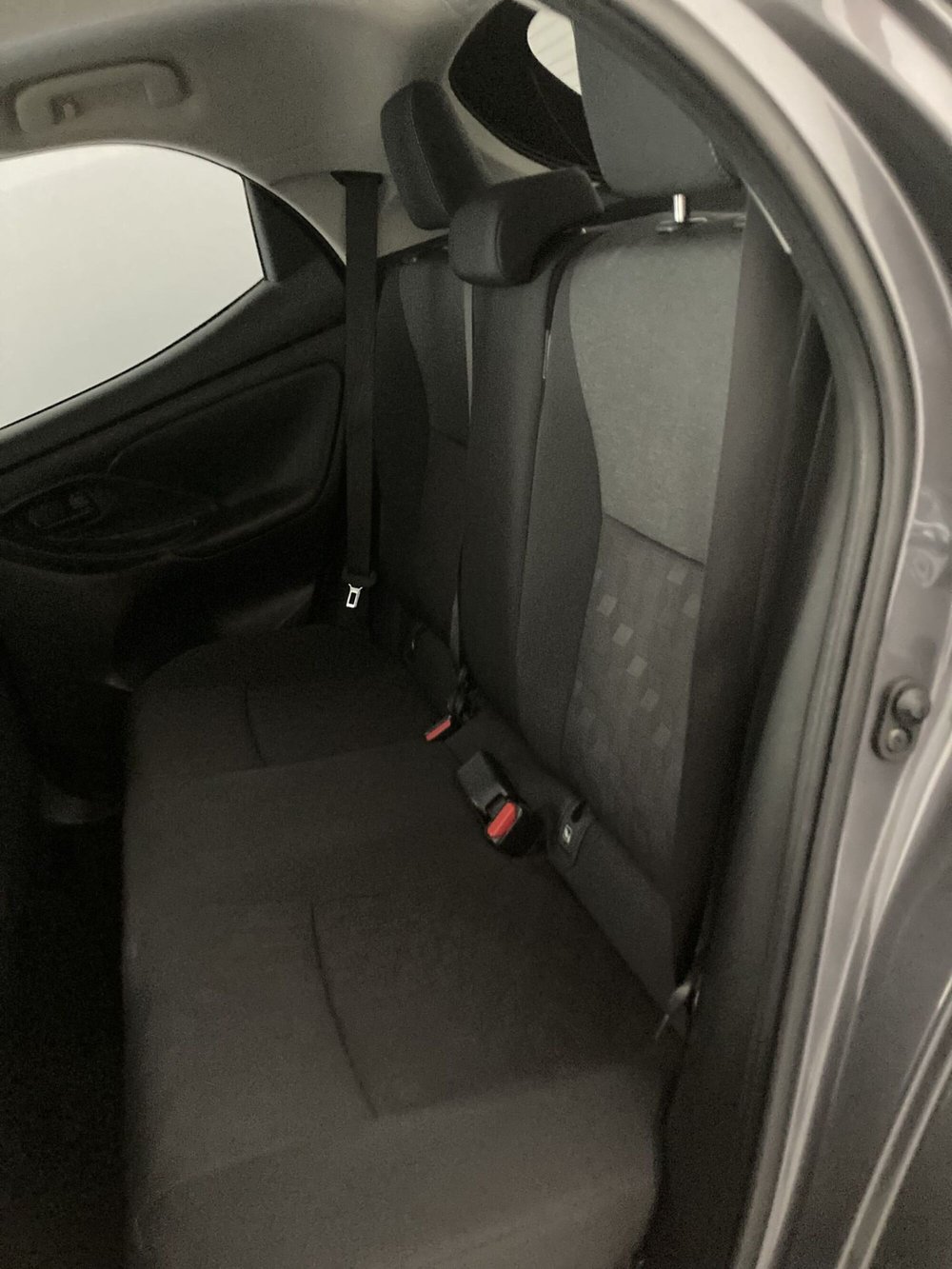 Toyota Yaris usata a Barletta-Andria-Trani (8)