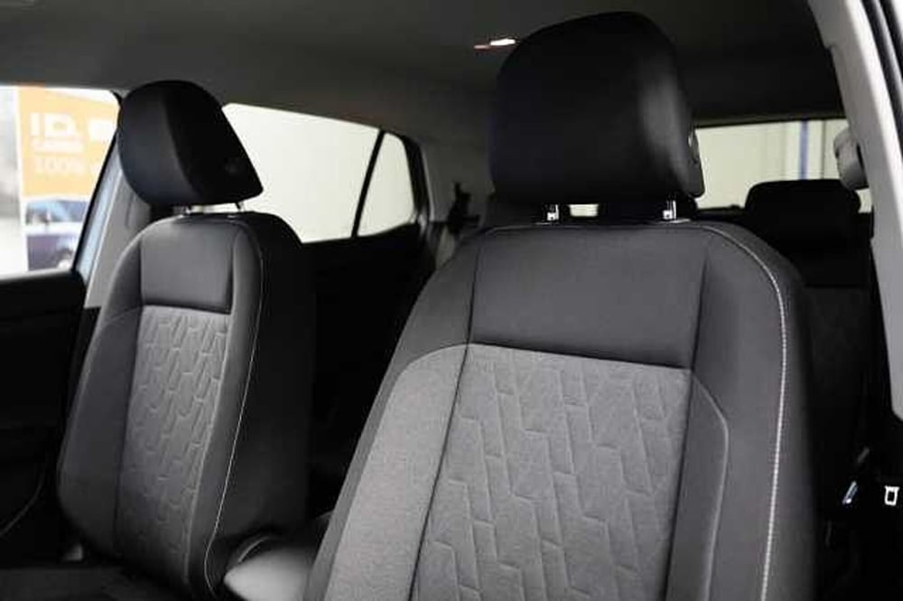 Volkswagen T-Cross nuova a Rovigo (7)