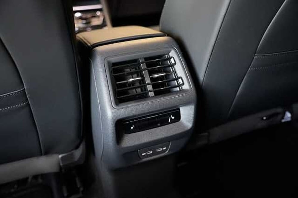 Volkswagen Tayron nuova a Rovigo (19)