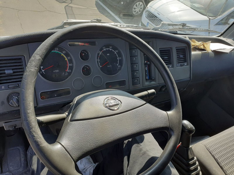 Nissan Atleon usata a Modena (12)