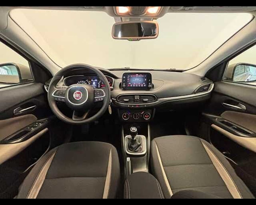 Fiat Tipo Station Wagon usata a Milano (10)