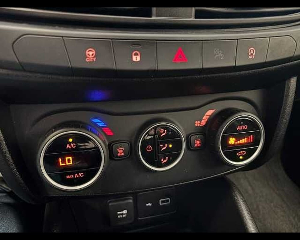 Fiat Tipo Station Wagon usata a Milano (14)
