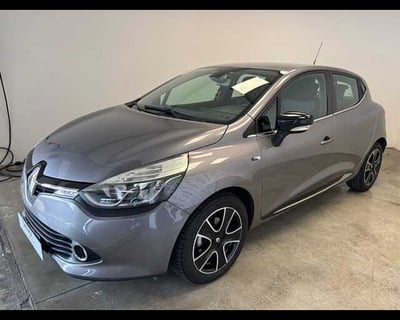 Renault Clio Sporter dCi 8V 75CV Start&amp;Stop Energy Duel del 2015 usata a Solaro