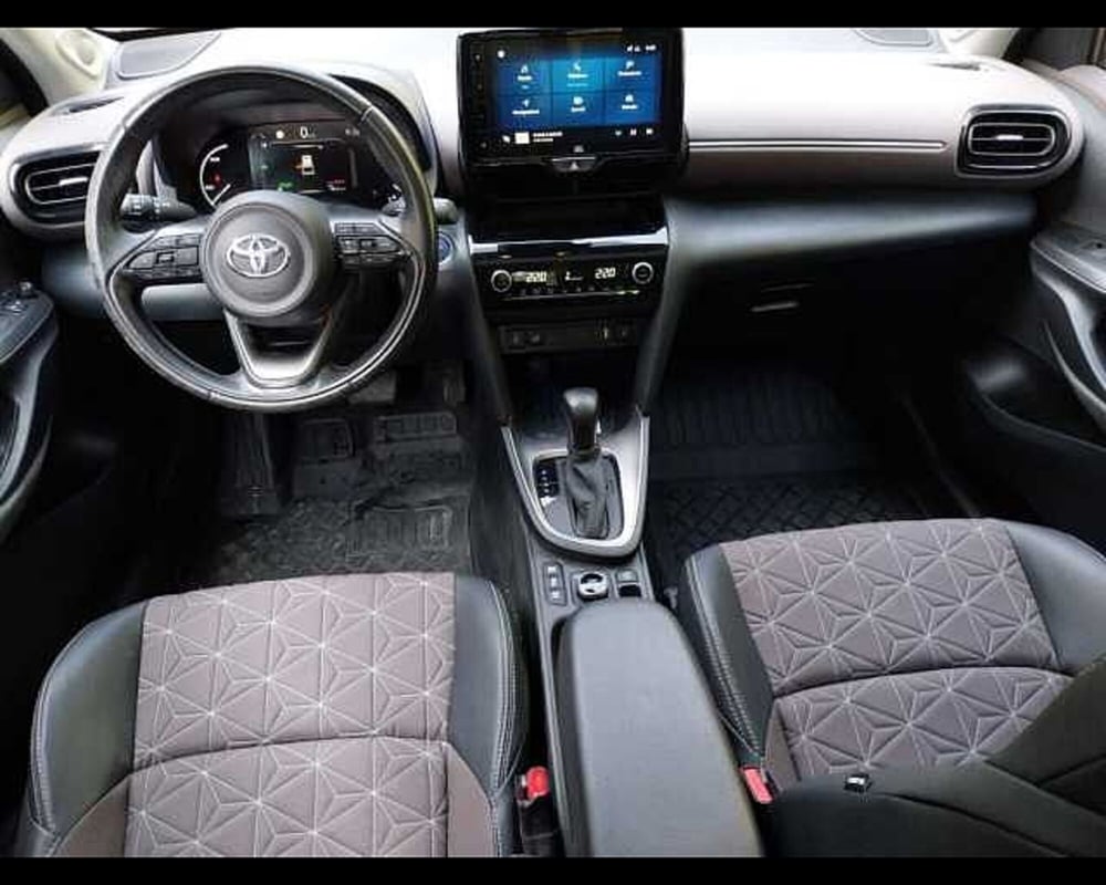 Toyota Yaris Cross usata a Ravenna (10)