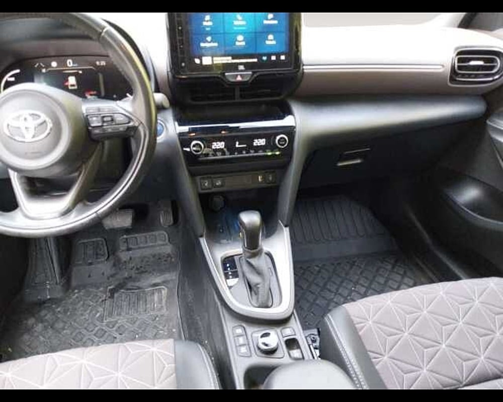 Toyota Yaris Cross usata a Ravenna (11)
