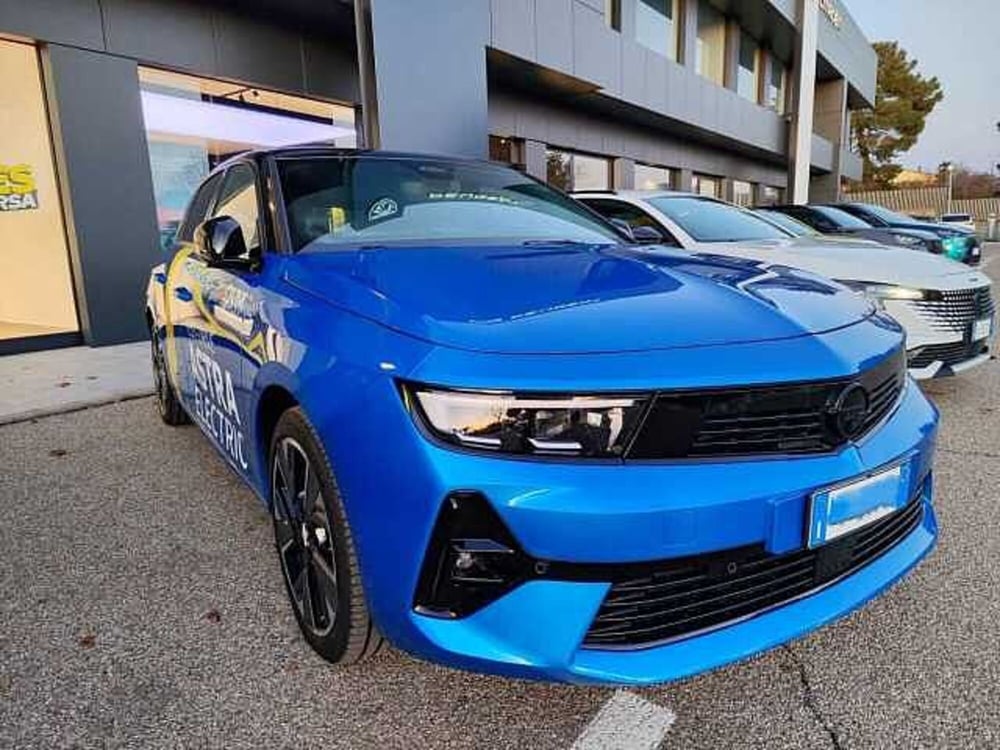 Opel Corsa-e usata a Viterbo (4)