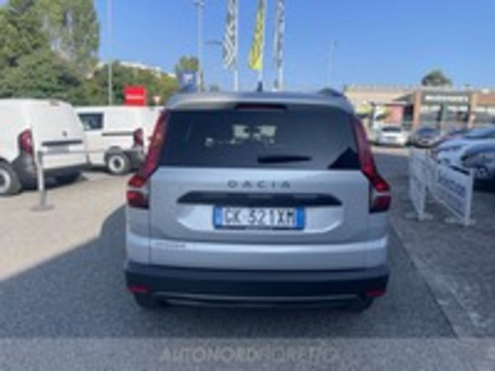 Dacia Jogger usata a Udine (5)