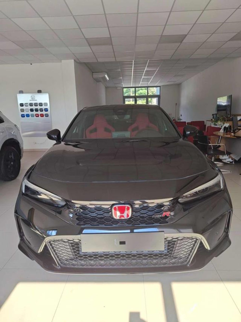 Honda Civic nuova a Lucca (3)
