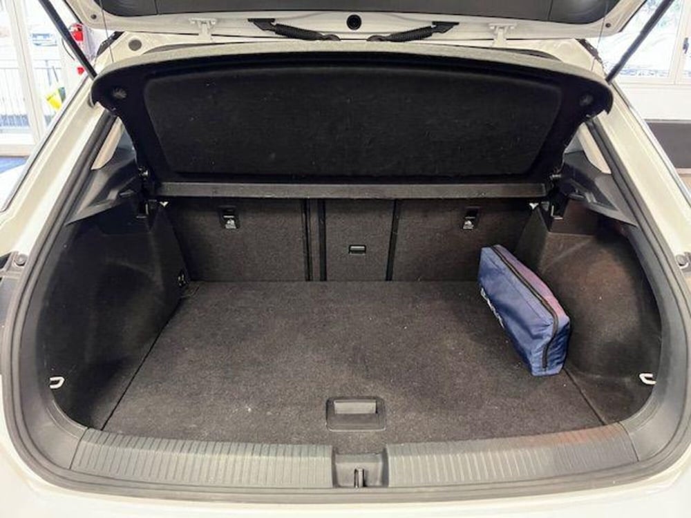 Volkswagen T-Roc usata a Verbano Cusio Ossola (10)
