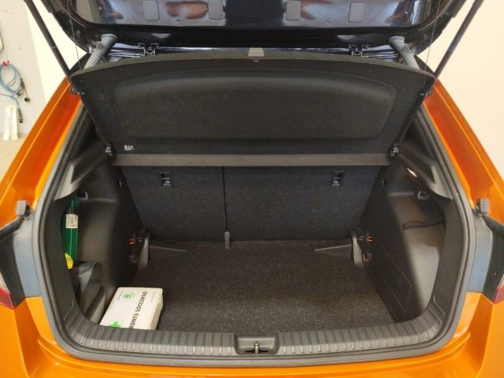 Skoda Fabia usata a Modena (13)