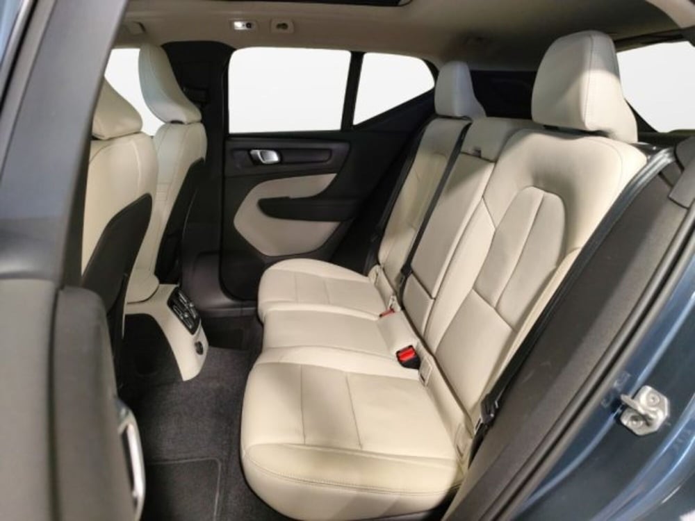 Volvo XC40 usata a Modena (12)