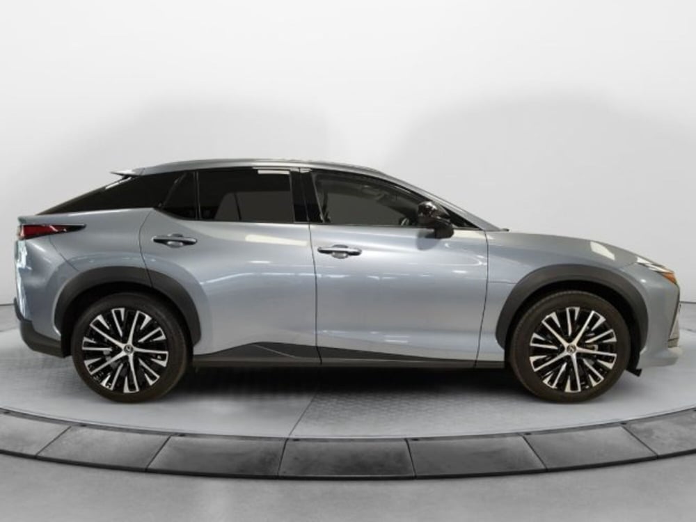 Lexus RZ usata a Modena (4)