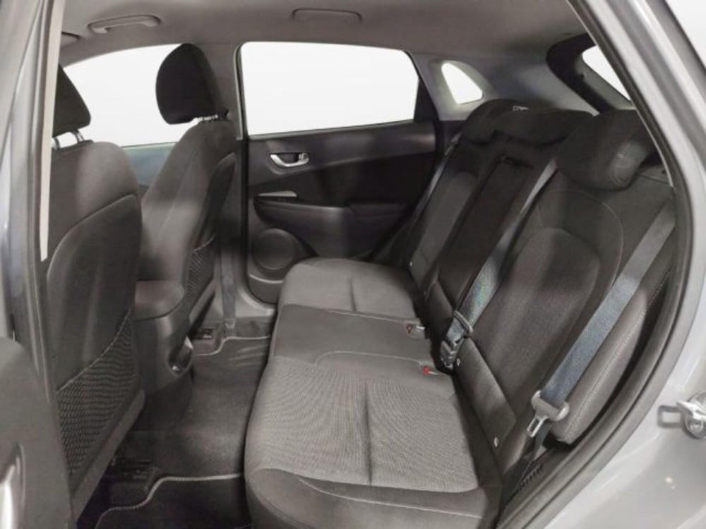 Hyundai Kona usata a Modena (12)