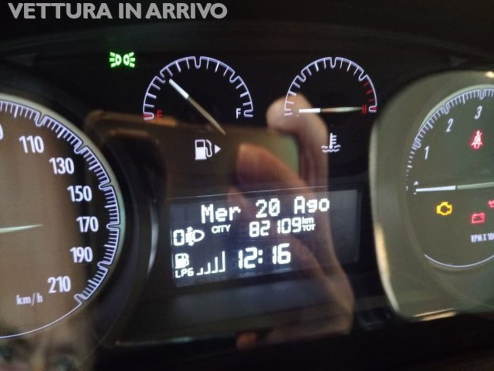 Lancia Ypsilon usata a Modena (9)