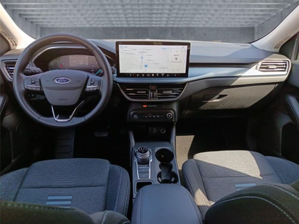 Ford Focus Station Wagon usata a Bari (13)