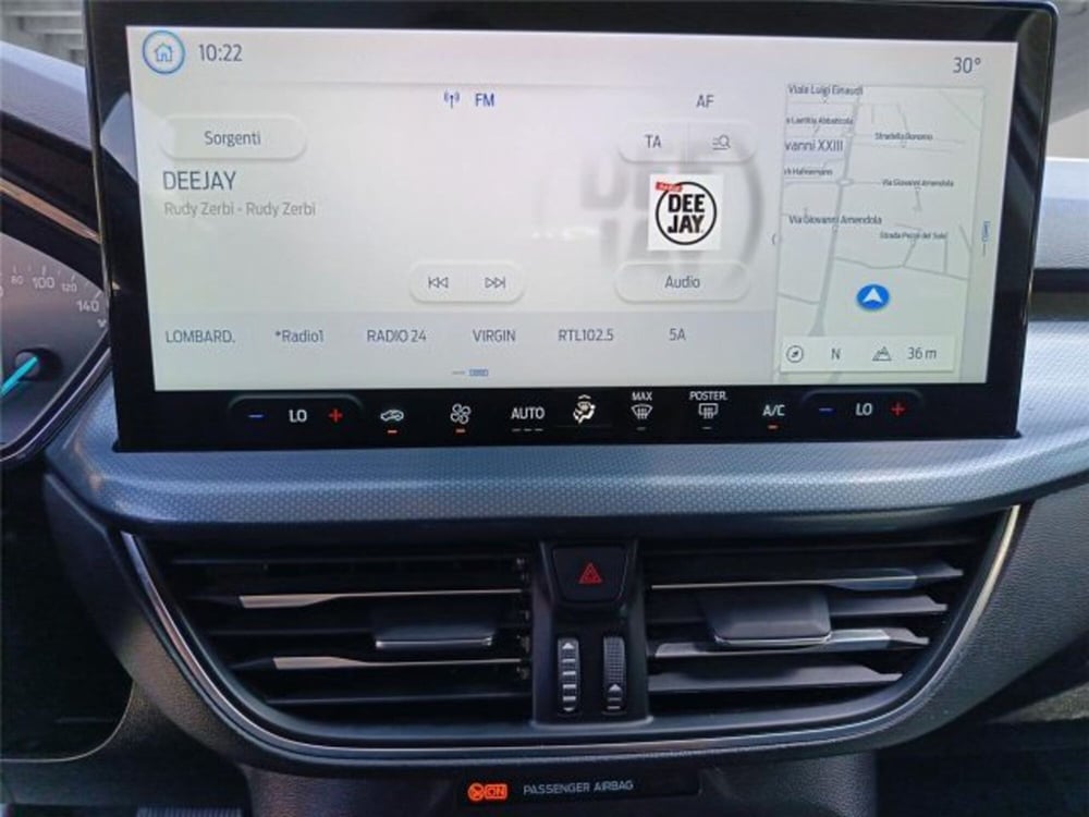 Ford Focus Station Wagon usata a Bari (18)