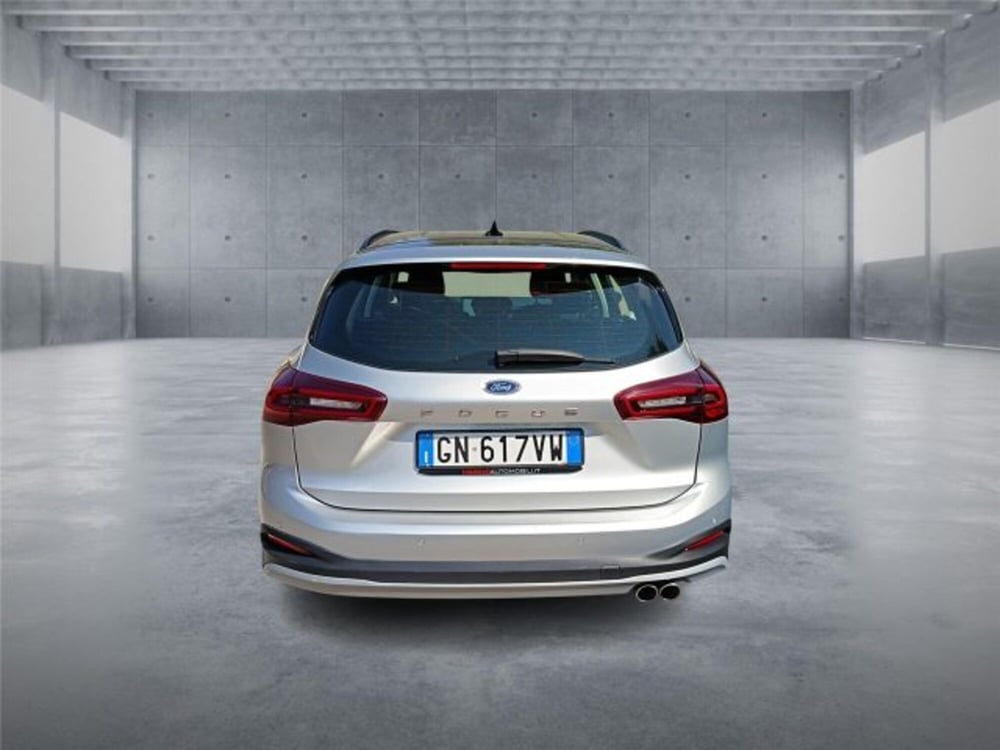 Ford Focus Station Wagon usata a Bari (5)