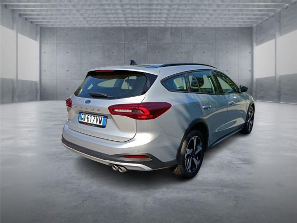 Ford Focus Station Wagon usata a Bari (6)