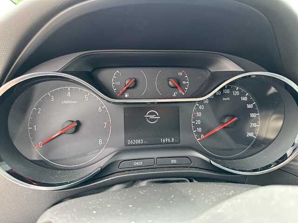 Opel Crossland X usata a Brescia (12)
