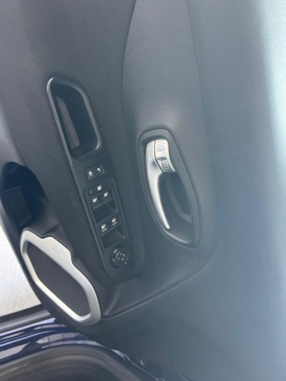 Jeep Renegade usata a Trapani (15)