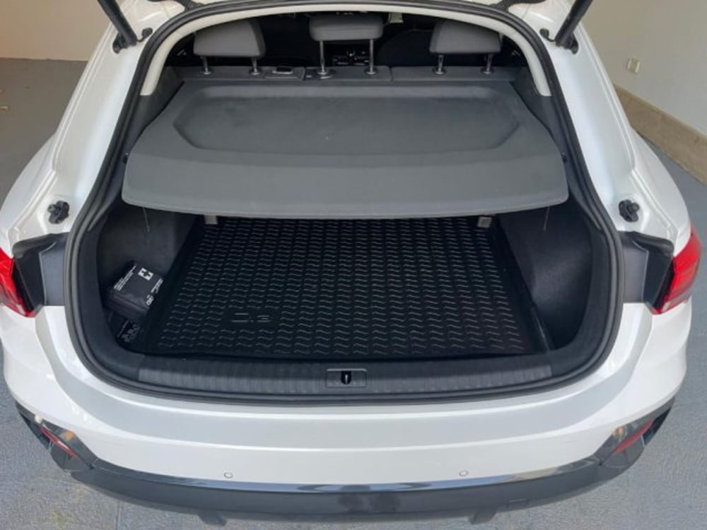Audi Q3 Sportback usata a Trapani (8)