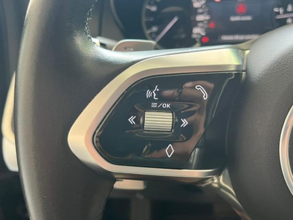 Jaguar E-Pace usata a Trapani (15)