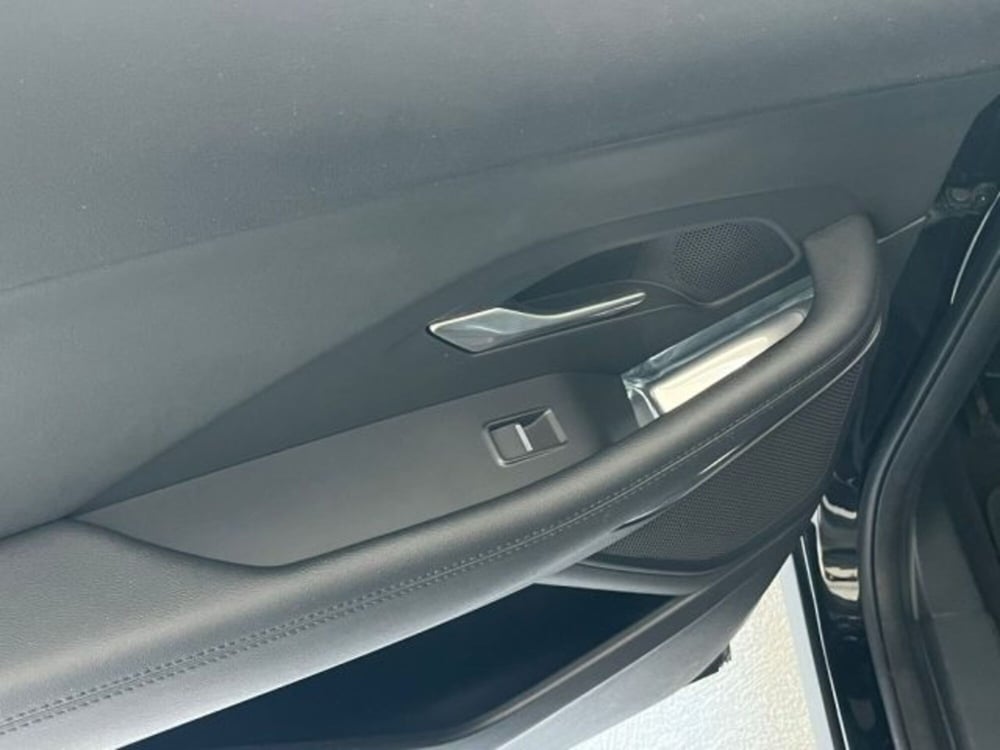 Jaguar E-Pace usata a Trapani (18)