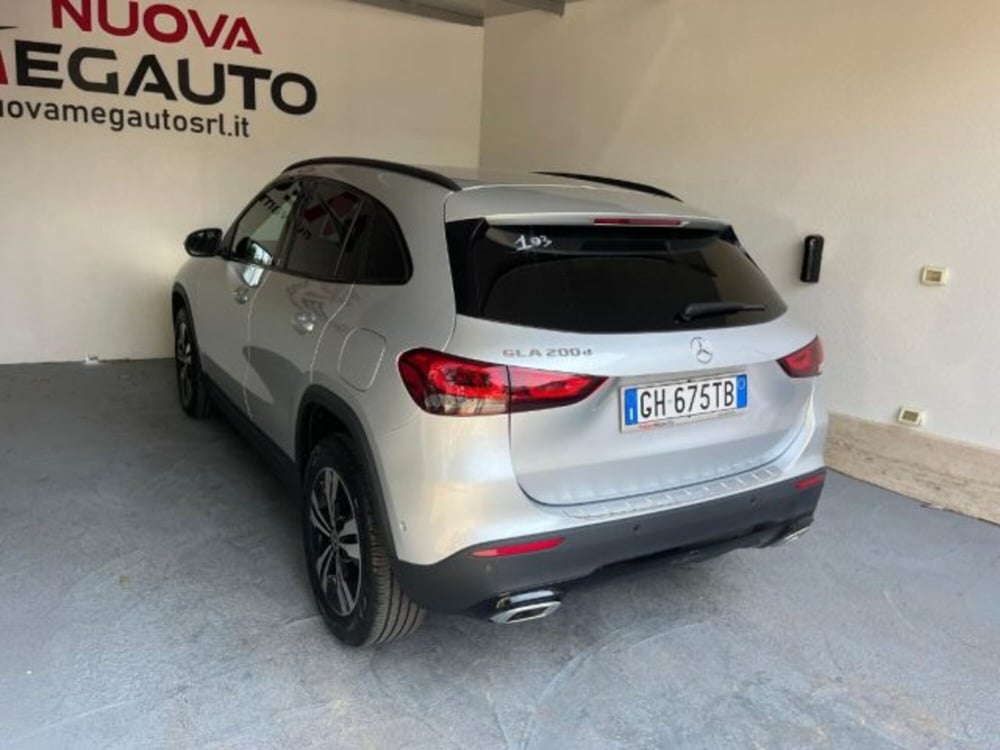 Mercedes-Benz GLA SUV usata  (17)