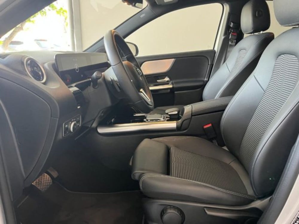 Mercedes-Benz GLA SUV usata  (7)