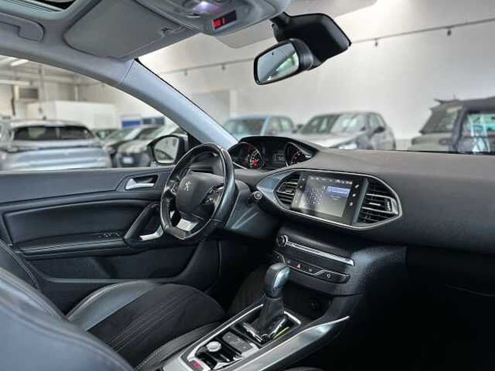 Peugeot 308 usata a Venezia (12)