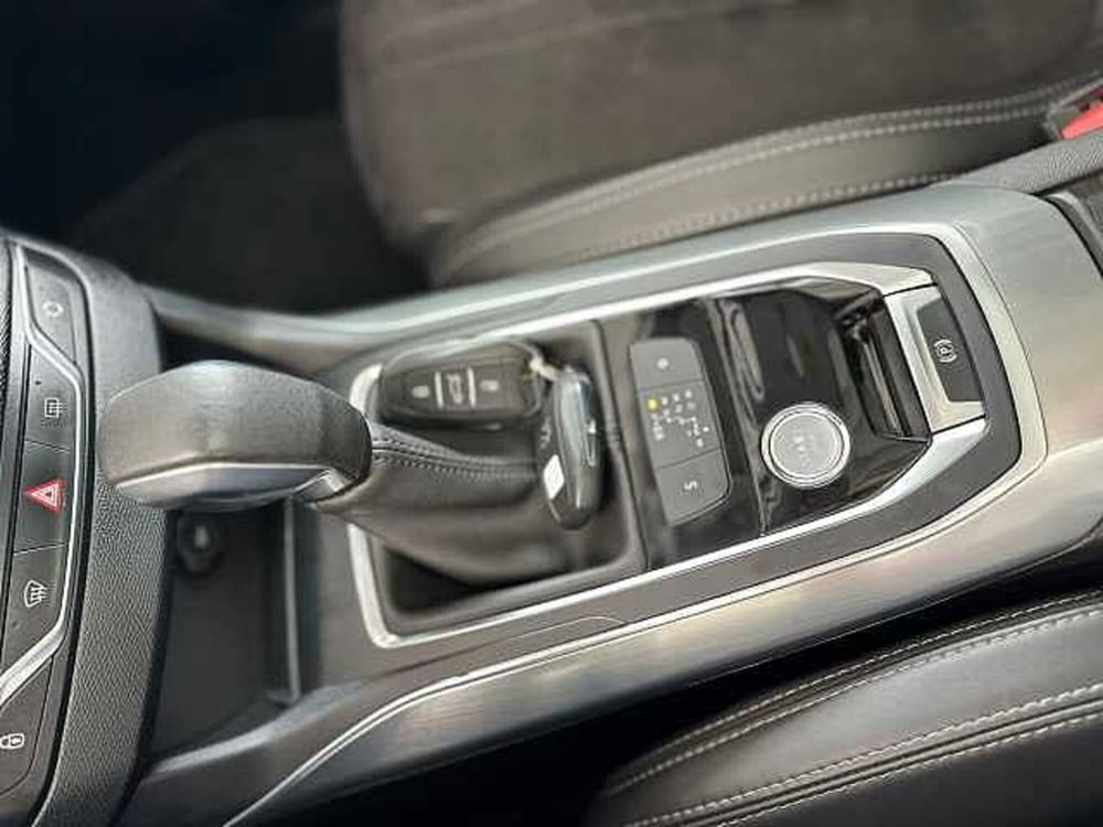 Peugeot 308 usata a Venezia (19)