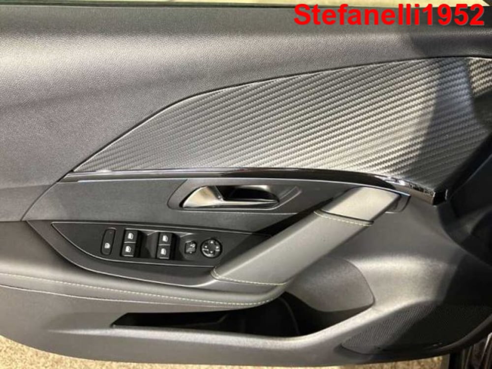 Peugeot 208 nuova a Bologna (10)