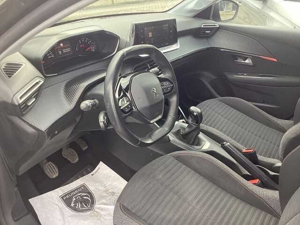 Peugeot 208 usata a Roma (12)