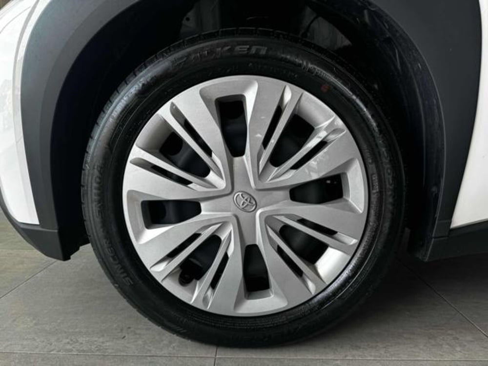 Toyota Aygo X usata a Sassari (9)