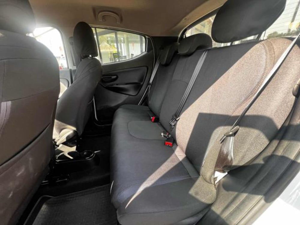 Lancia Ypsilon usata a Sassari (14)