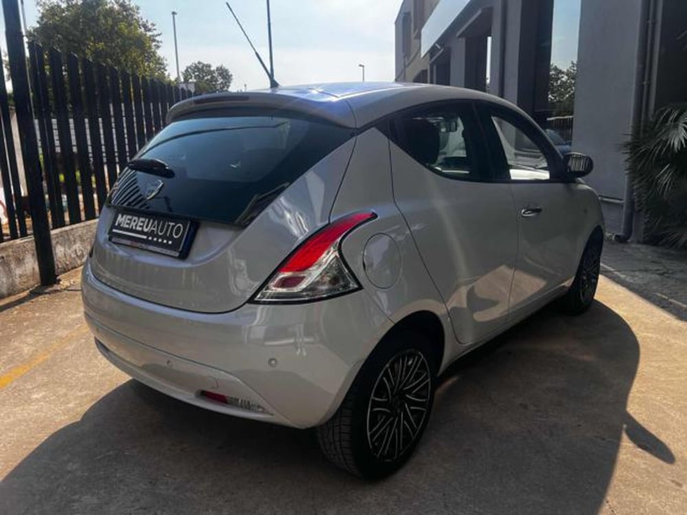 Lancia Ypsilon usata a Sassari (6)