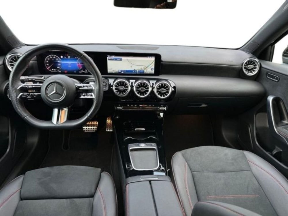 Mercedes-Benz Classe A usata a Avellino (9)