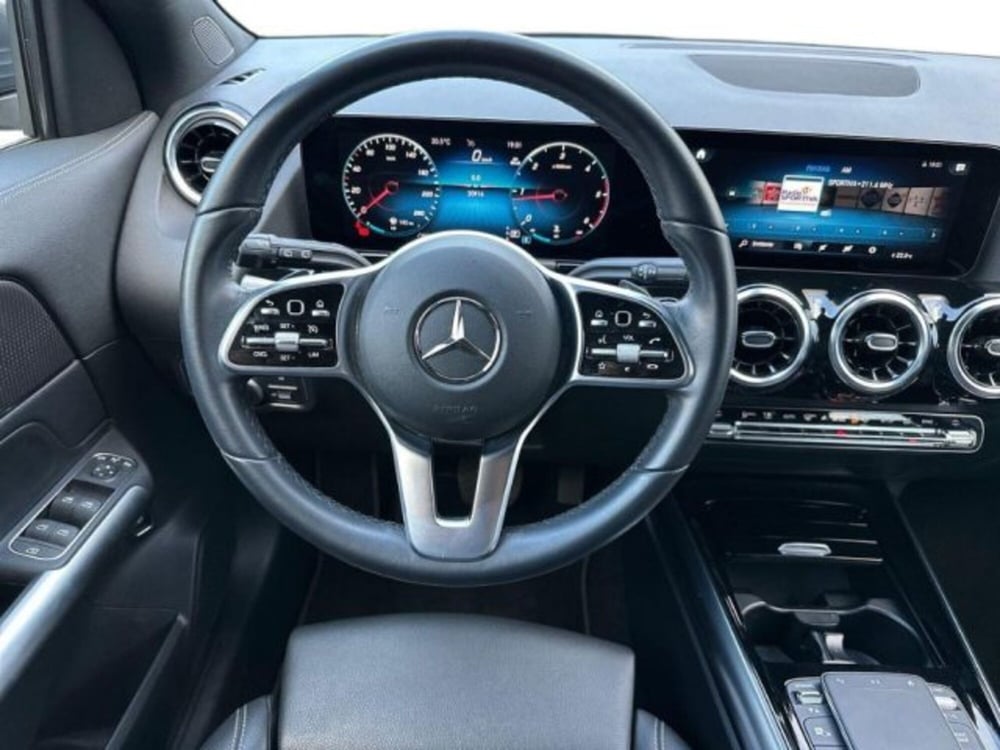 Mercedes-Benz GLA SUV usata a Avellino (11)