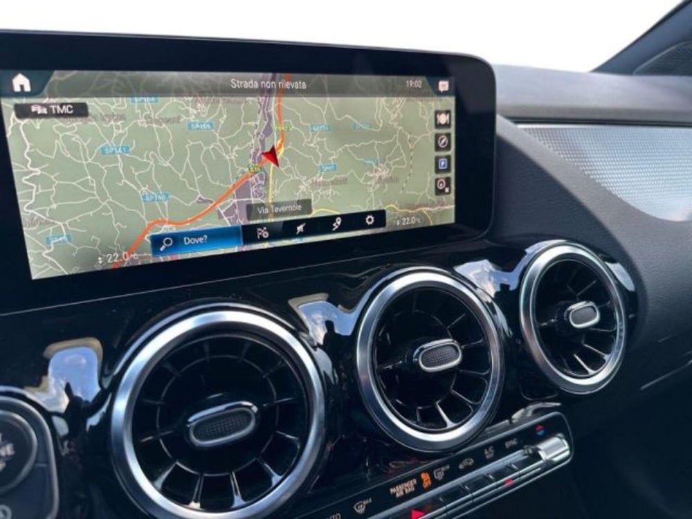Mercedes-Benz GLA SUV usata a Avellino (12)