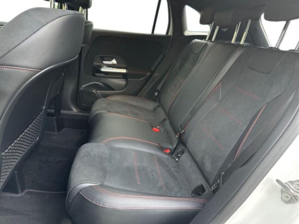 Mercedes-Benz GLA SUV usata a Avellino (16)