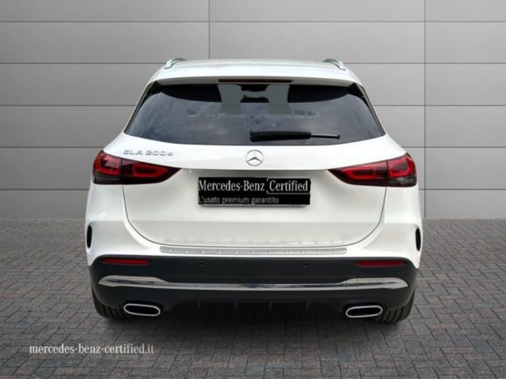 Mercedes-Benz GLA SUV usata a Avellino (4)