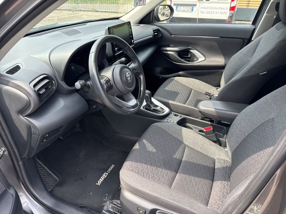 Toyota Yaris Cross usata  (11)