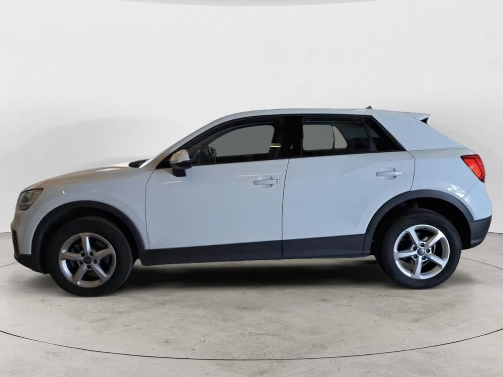 Audi Q2 usata a Salerno (4)