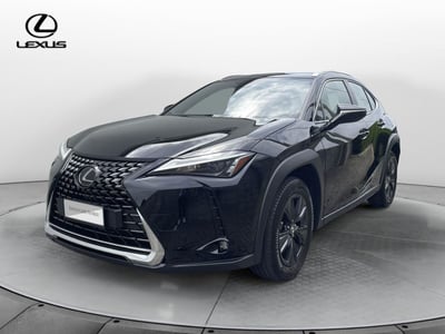 Lexus UX Hybrid Urban del 2023 usata a Montebelluna
