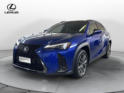 Lexus UX Hybrid 4WD Design del 2023 usata a Montebelluna