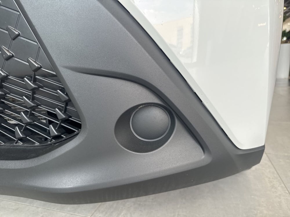 Toyota Aygo X nuova a Sassari (16)