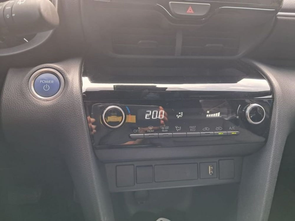 Toyota Yaris Cross usata a Cagliari (18)