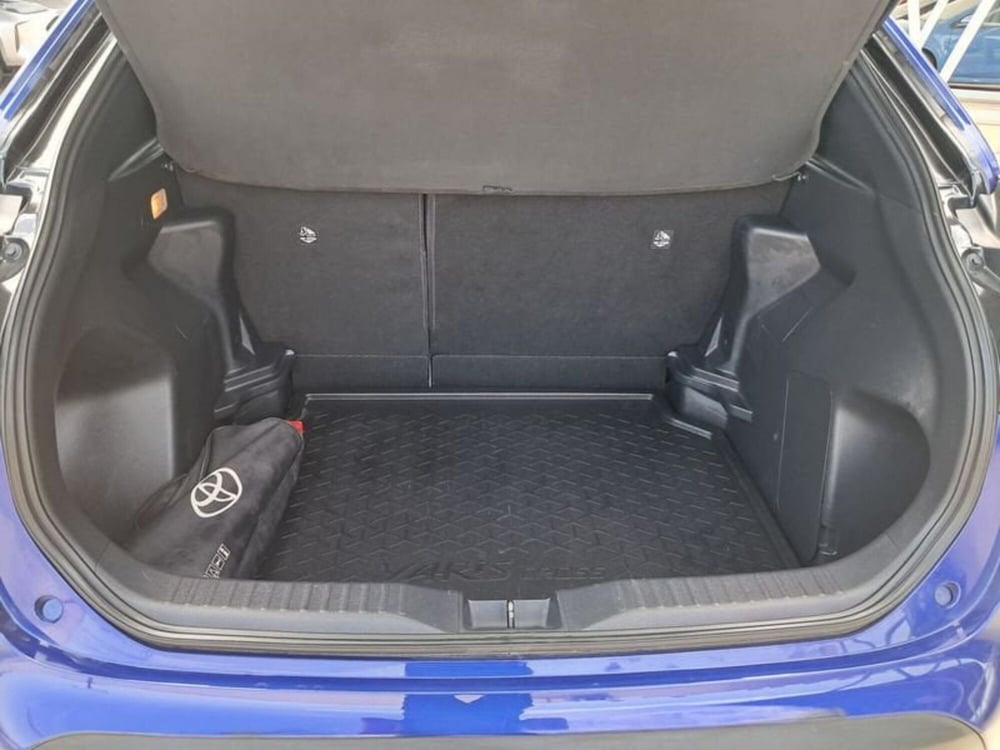 Toyota Yaris Cross usata a Cagliari (9)