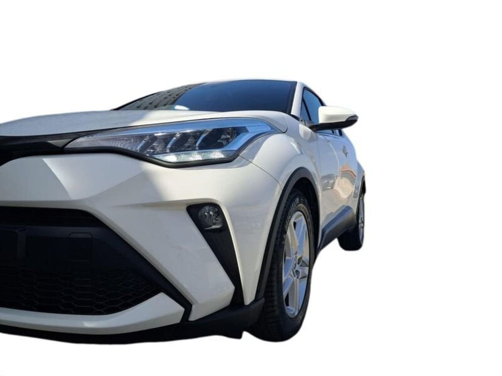 Toyota Toyota C-HR usata a Cagliari (4)
